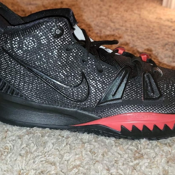Nike Kyrie 7 size 8 men's black with red accents. - Picture 3 of 3